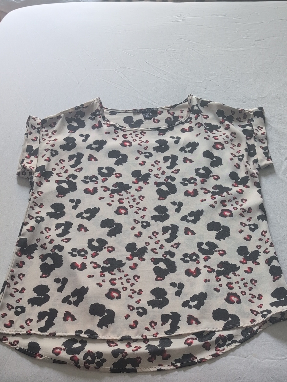 Leopard Print Short Sleeve Blouse - Cream with Black & Red Spots
